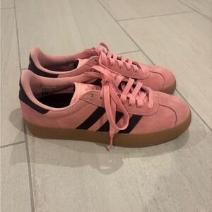 Adidas Women's Pink and Black Sneakers Size 9